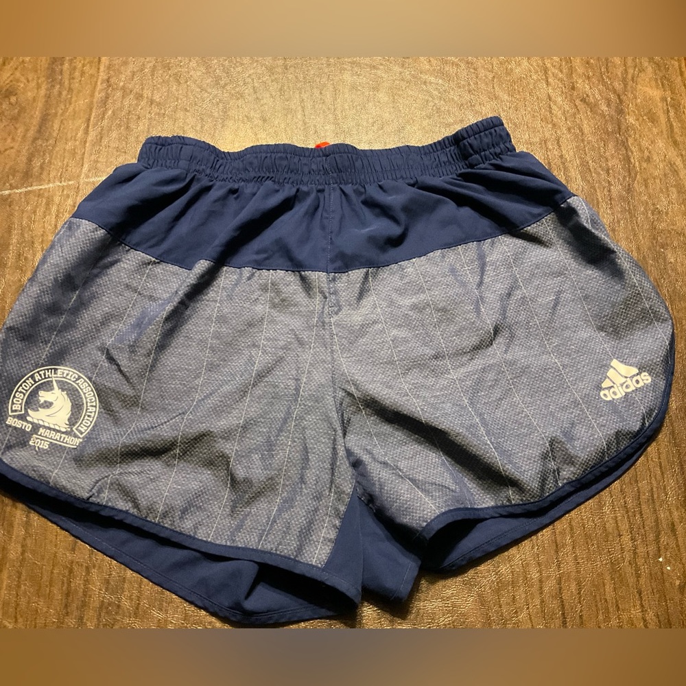 Adidas Running Shorts 2015 Boston Athletic Association Marathon ladies medium M